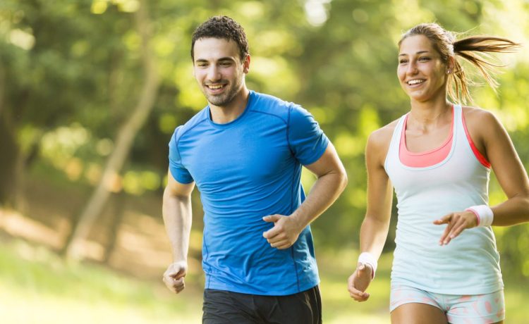 Corrida e crossfit funcionam? Saiba se as modalidades juntas ajudam a performance
